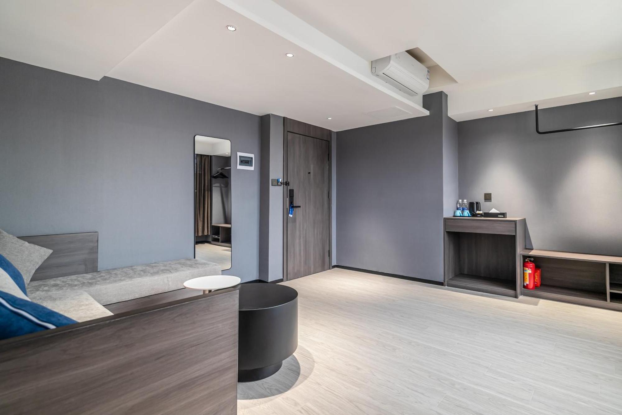 Insail Hotels Гуанчжоу Экстерьер фото